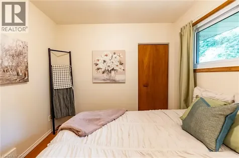 62 Boniface Avenue Kitchener ON N2C 1L9