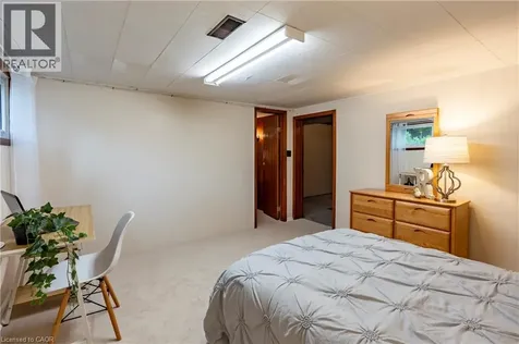 62 Boniface Avenue Kitchener ON N2C 1L9
