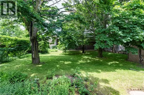 62 Boniface Avenue Kitchener ON N2C 1L9