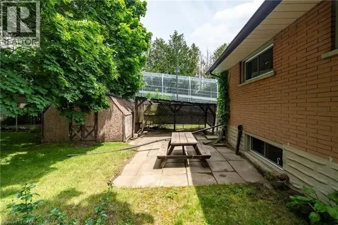 62 Boniface Avenue Kitchener ON N2C 1L9