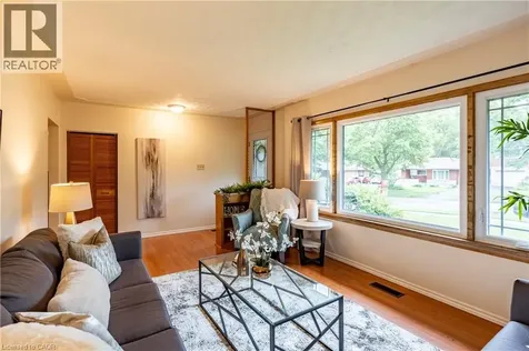 62 Boniface Avenue Kitchener ON N2C 1L9