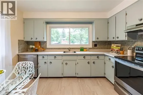 62 Boniface Avenue Kitchener ON N2C 1L9