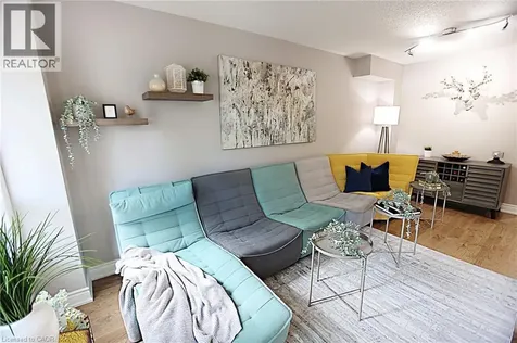 1815 Mccoy Avenue Burlington ON L7L 7L8