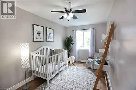 1815 Mccoy Avenue Burlington ON L7L 7L8