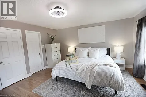 1815 Mccoy Avenue Burlington ON L7L 7L8