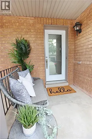 1815 Mccoy Avenue Burlington ON L7L 7L8