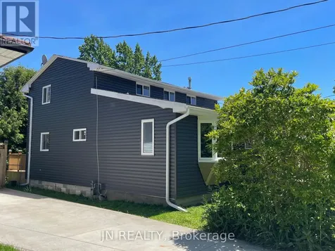 1962 Franklin Avenue West Sarnia ON N0N 1C0