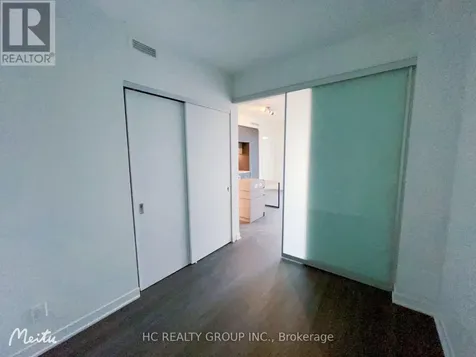 185 Alberta Avenue Toronto (oakwood Village) ON M6C 0A5
