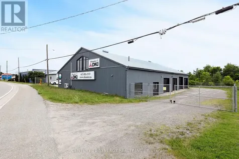 42 Union Street Smiths Falls ON K7A 5C4