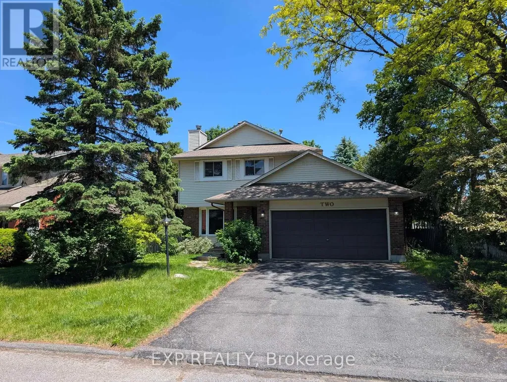 2 Thiessen Crescent Ottawa ON K2L 2M3