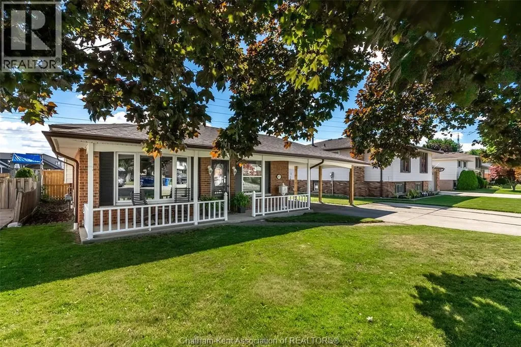 63 Rossini Crescent Chatham ON N7L 4N2