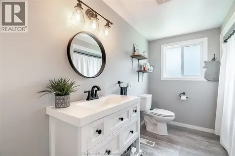 63 Rossini Crescent Chatham ON N7L 4N2