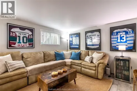 63 Rossini Crescent Chatham ON N7L 4N2