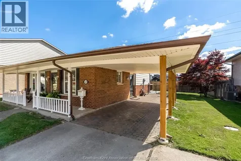 63 Rossini Crescent Chatham ON N7L 4N2