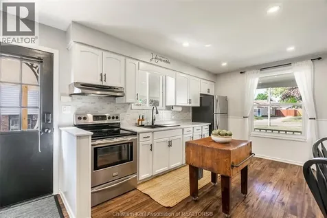 63 Rossini Crescent Chatham ON N7L 4N2