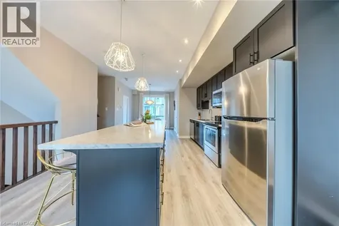 79 Esplanade Lane Grimsby ON L3M 0H2