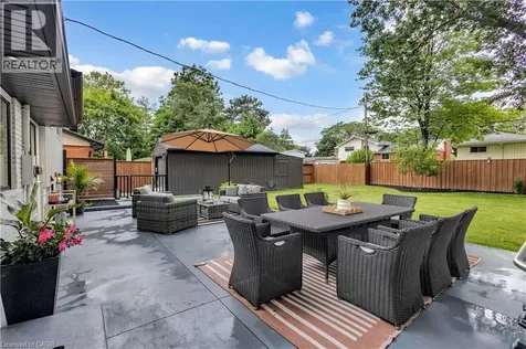 5211 Tamarac Drive Burlington ON L7L 3N3