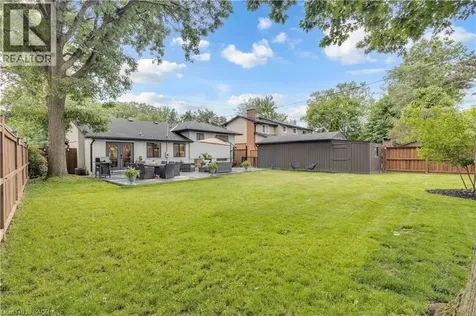 5211 Tamarac Drive Burlington ON L7L 3N3