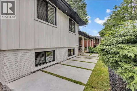 5211 Tamarac Drive Burlington ON L7L 3N3