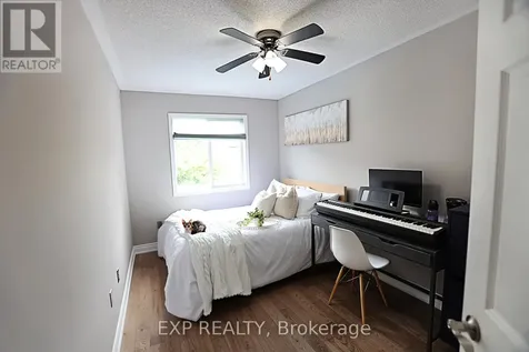 1815 Mccoy Avenue Burlington (uptown) ON L7L 7L8