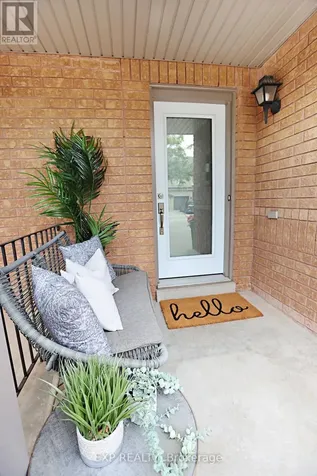 1815 Mccoy Avenue Burlington (uptown) ON L7L 7L8