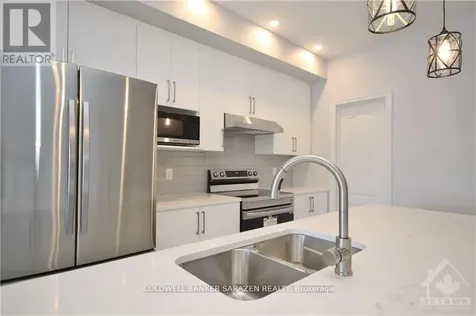 538 Sonmarg Crescent Ottawa ON K2J 7A5