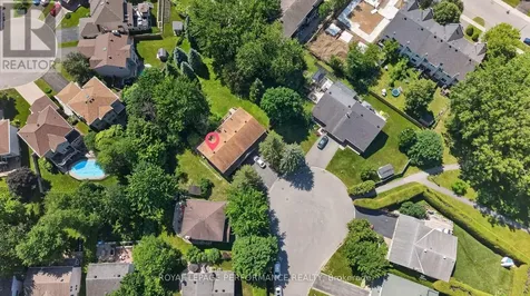 2365 Keystone Court Ottawa ON K1W 1B1