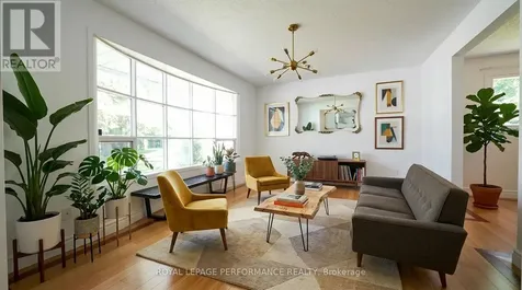 2365 Keystone Court Ottawa ON K1W 1B1