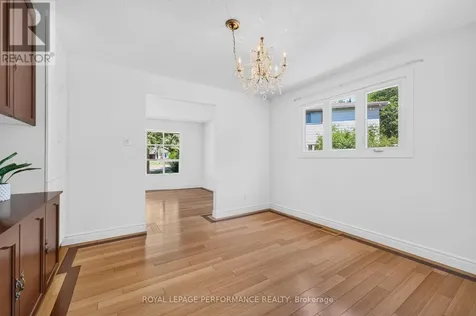2365 Keystone Court Ottawa ON K1W 1B1