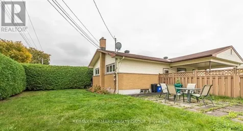 1387 Sault Street Ottawa ON K1E 1G8