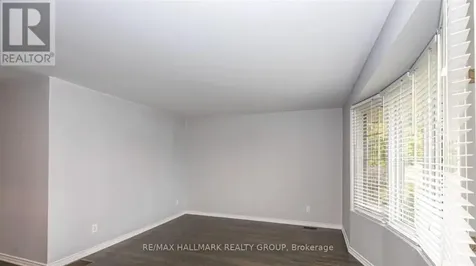1387 Sault Street Ottawa ON K1E 1G8