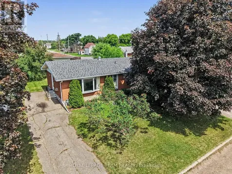 855 Kedrosky Drive Renfrew ON K7V 4C8