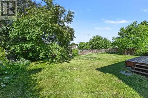 855 Kedrosky Drive Renfrew ON K7V 4C8
