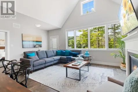 158 Courtland Street Blue Mountains ON L9Y 5L7