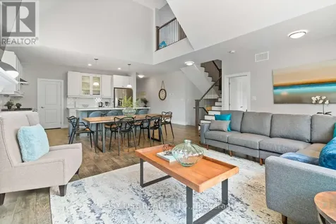 158 Courtland Street Blue Mountains ON L9Y 5L7