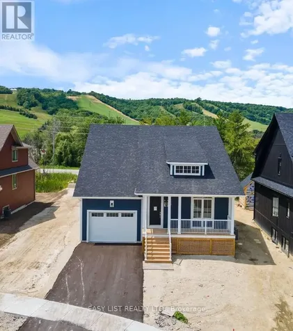 158 Courtland Street Blue Mountains ON L9Y 5L7