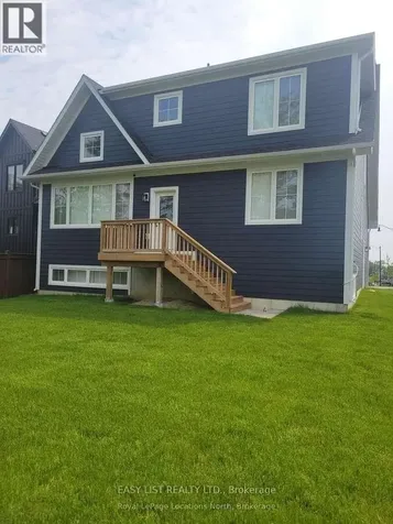 158 Courtland Street Blue Mountains ON L9Y 5L7