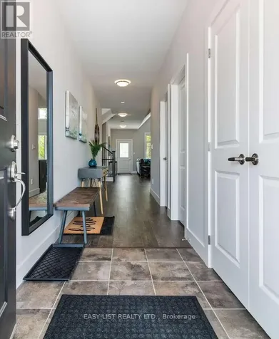 158 Courtland Street Blue Mountains ON L9Y 5L7