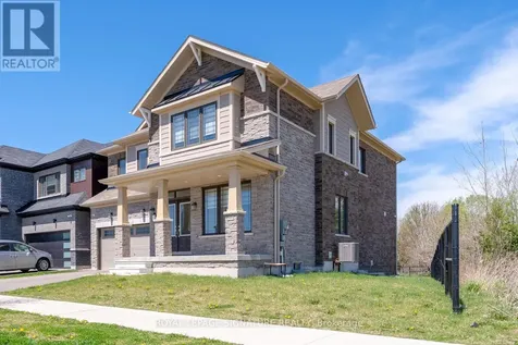 372 Blackburn Drive Brantford ON N3T 5L5