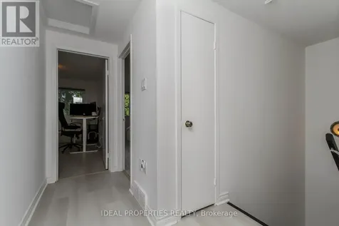 2415 Southvale Crescent Ottawa ON K1B 4T9