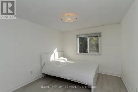 2415 Southvale Crescent Ottawa ON K1B 4T9