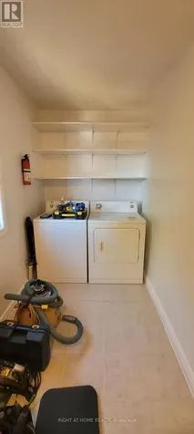 298 Montfort Street Ottawa ON K1L 5N6