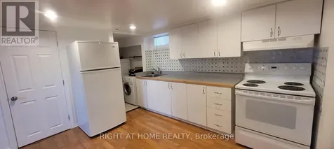 298 Montfort Street Ottawa ON K1L 5N6