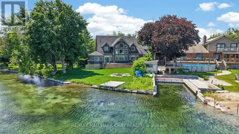 465 Mooney Crescent Orillia ON L3V 6R5