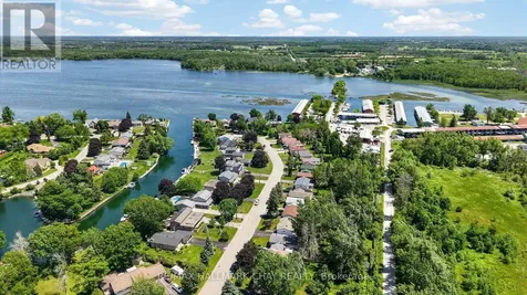 465 Mooney Crescent Orillia ON L3V 6R5