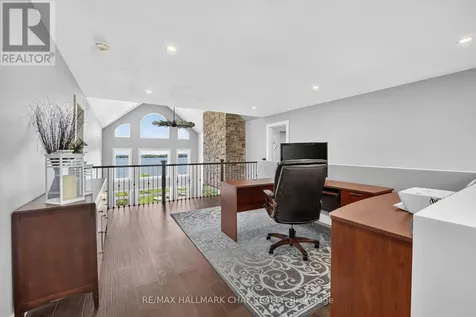465 Mooney Crescent Orillia ON L3V 6R5