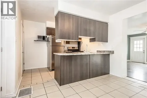 1027 Bernhardt Street Cambridge ON N3H 2X9