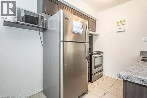1027 Bernhardt Street Cambridge ON N3H 2X9