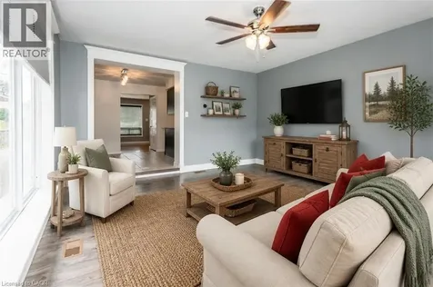 1027 Bernhardt Street Cambridge ON N3H 2X9
