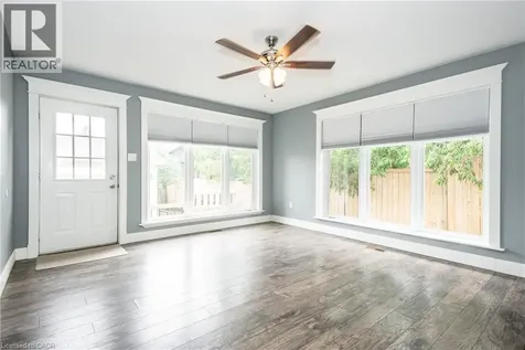 1027 Bernhardt Street Cambridge ON N3H 2X9